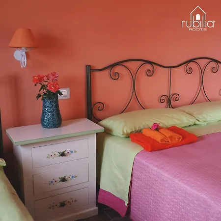Rubilia Pompei Bed & Breakfast *